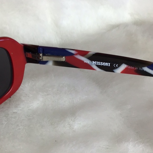 Missoni DESIGNER SUNGLASSES RED FACE FRAMING - Picture 7 of 8